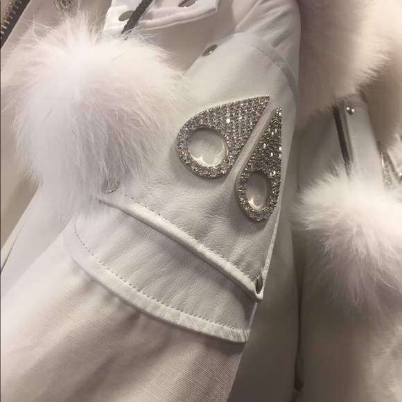 BRAND NEW!! Moose knuckle winter coat - Picture 4 of 8